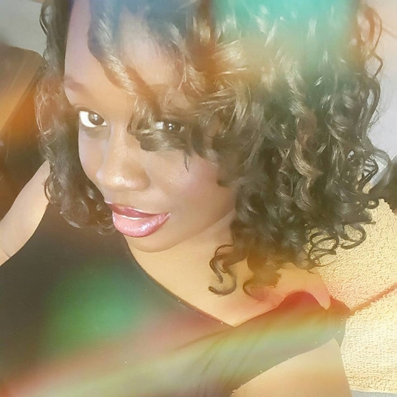 Meet your Posher, Kimberly