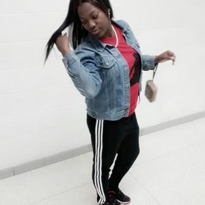 Meet your Posher, Bre