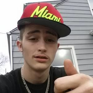 Meet your Posher, Kaleb