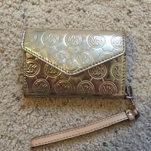 Michael Kors gold smart phone wristlet