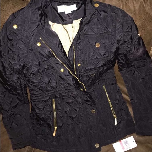 Women's clothes brand new or gently used - Picture 1 of 2