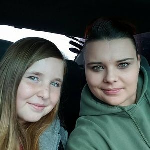 Meet your Posher, Becky