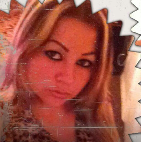 Meet your Posher, Ana