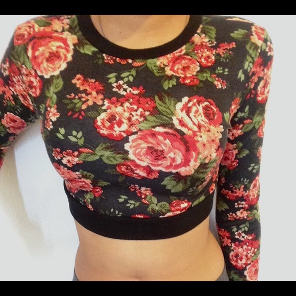 Floral Printed Cropped Sweater - Picture 1 of 1