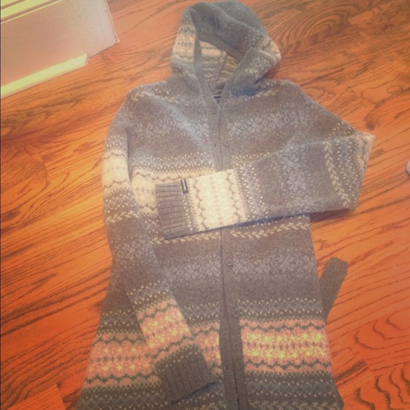 Long comfy sweater!!! Abercrombie.