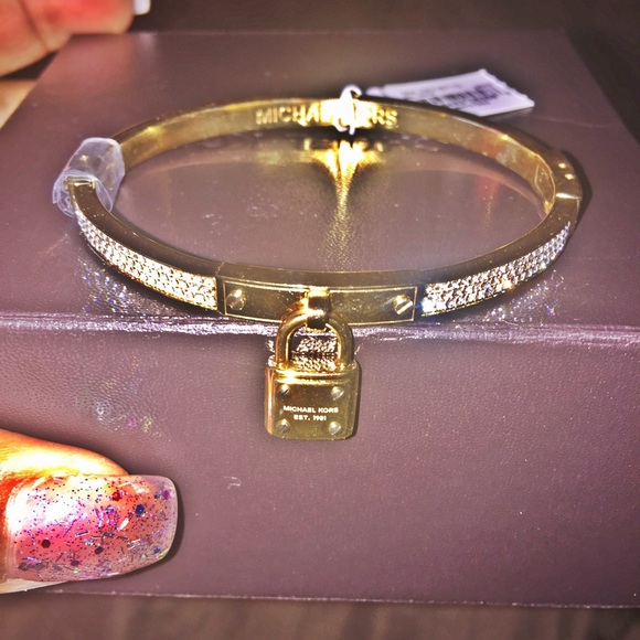 Authentic gold Michael Kors watch & gold bracelet