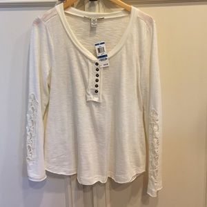 🎉🎉REDUCED🎉🎉Beautiful long sleeve shirt!