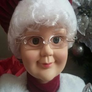 Meet your Posher, Jenny