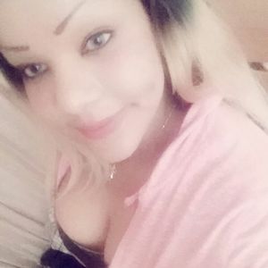 Meet your Posher, Beya