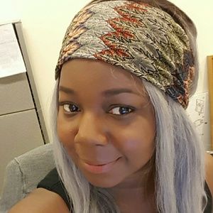 Meet your Posher, Jasmine