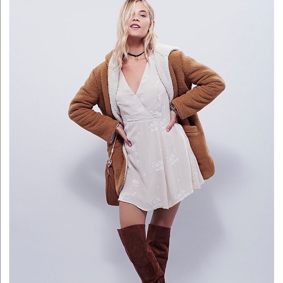 NWOT FREE PEOPLE JASMINE ALMOND EMBROIDERED DRESS - Picture 2 of 4