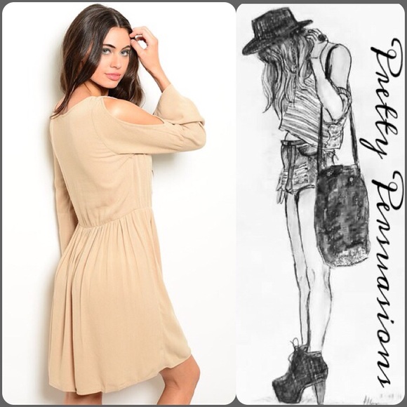 SOLD NWT Bell Sleeve & Crochet Boho Mini Dress - Picture 2 of 2