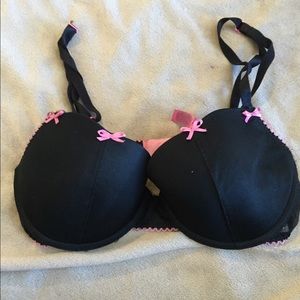 Betsey Johnson bra