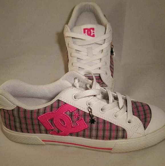 !!!SOLD!!!DC Shoes Size 9