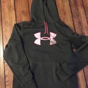 Large camo Under Armour Hoodie