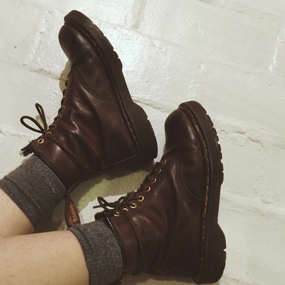 Dr. Martens Shoes - BROWN DR. MARTENS 1460 BOOTS SIZE 8.5