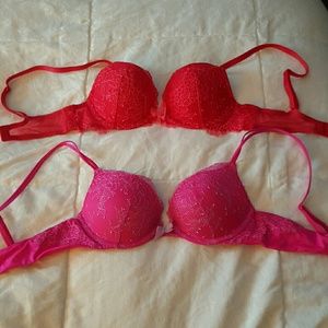 Seven Victoria's Secret bras 32B
