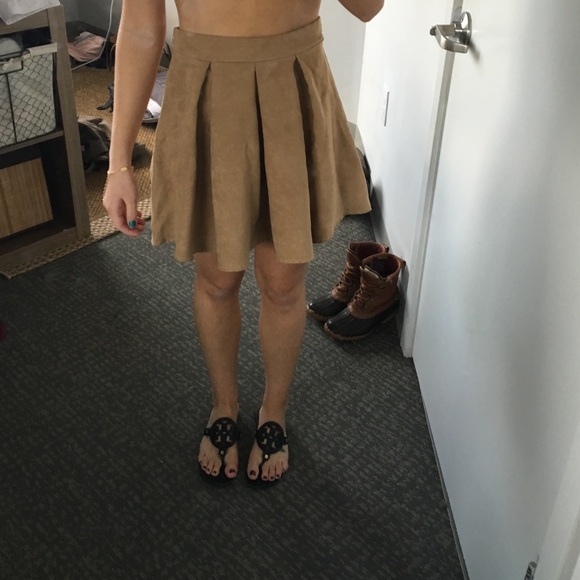 Beige skirt