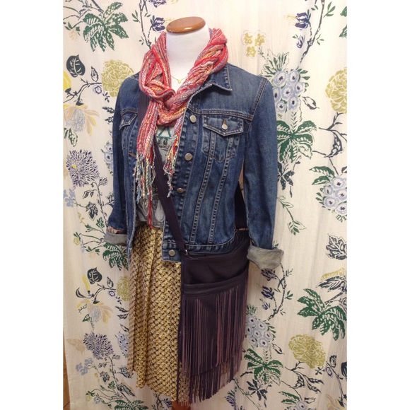 Genuine Leather Fringe Bag. Open to offers! ✨ - Picture 4 of 4