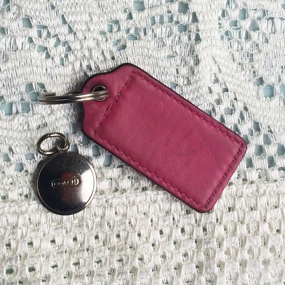 Authentic Coach pink leather & silver hang tags - Picture 2 of 2