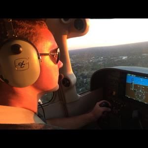 Meet your Posher, Devin