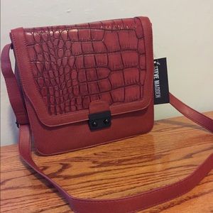 Red Cross body Steve Madden