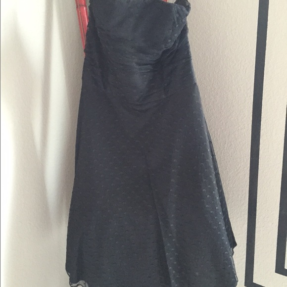 Jessica Mcclintock strapless dot black lace dress