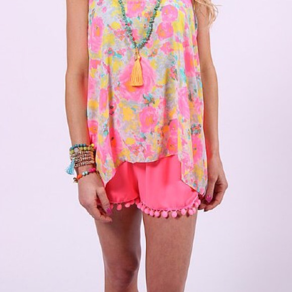 sale | hot pink pom pom shorts w/ pockets!