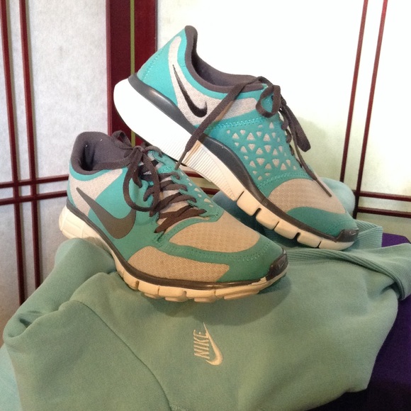 NIKE 7.0 - Picture 4 of 4