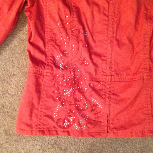 ⭐️Orange jacket!⭐️ - Picture 3 of 4