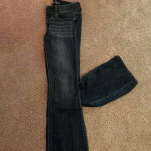 American eagle size 6 jeans!