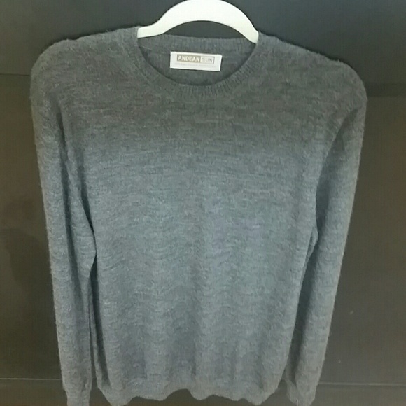 Unisex lg Baby Alpaca crew neck Sweater