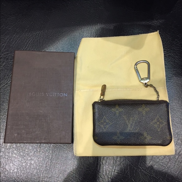100% authentic Louis Vuitton coin pouch - Picture 1 of 4