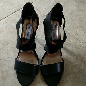 Steve Madden Strappy Heels Black 8.5
