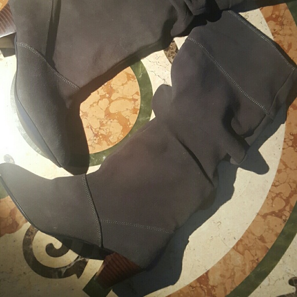 Colin Stewart gray boots - Picture 3 of 4