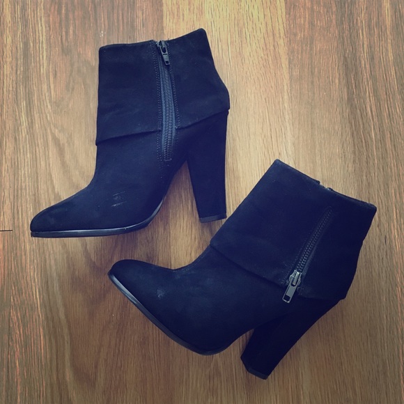 Black Booties💁🏻