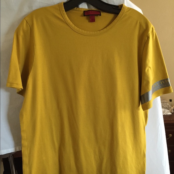 💕Final sale💕Burberry for men ,made in Portugal.