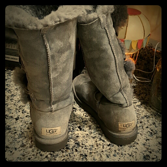 Uggs Bailey Button Style