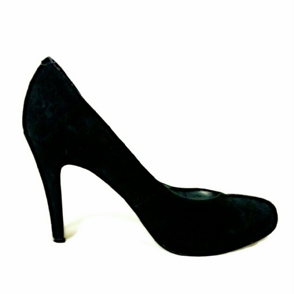 Jessica Simpson Heels - Picture 2 of 4