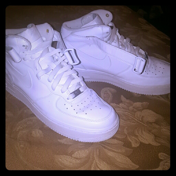 NIKE Air Force ones