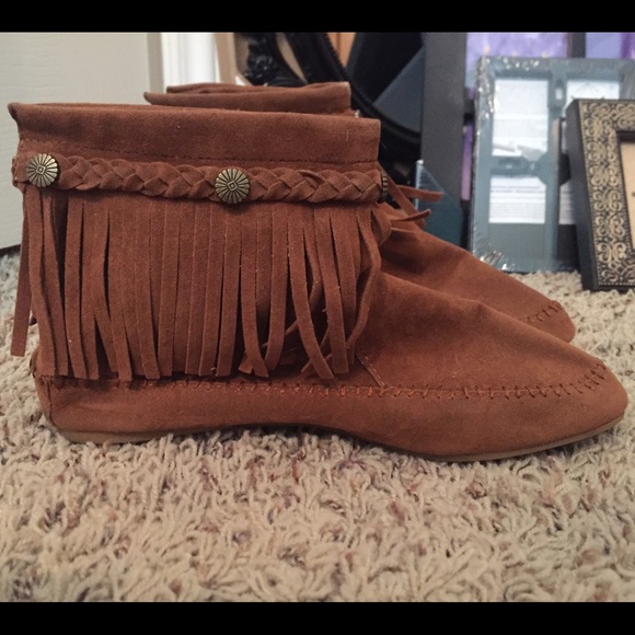 Brown fringe booties