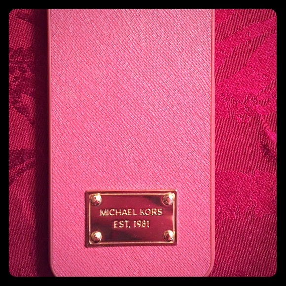 Michael kors iPhone 6 case
