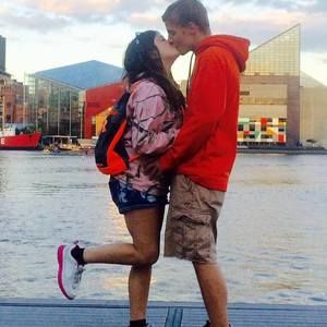 Meet your Posher, Destiny