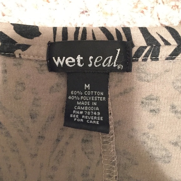 Wet seal - Picture 2 of 2