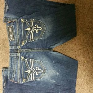 Sold...Rock Revival 30/28