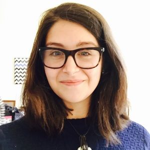 Meet your Posher, Caitlin