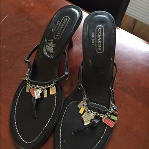 Coach kitten heels🎁🎁