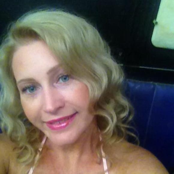 Meet your Posher, Juanita - Picture 1 of 1