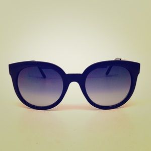 💋BOGO💋New Urban Outfitters Black Oversized Round