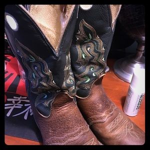 Size 8 double h cowboy boots